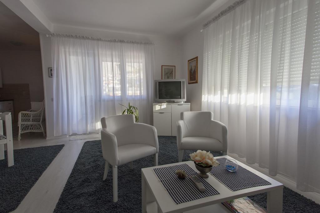Apartment Cernica Mostar Exterior photo